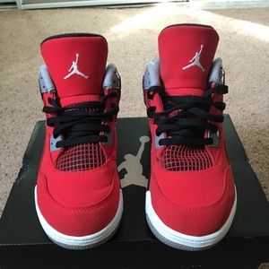 Toro bravo Jordans